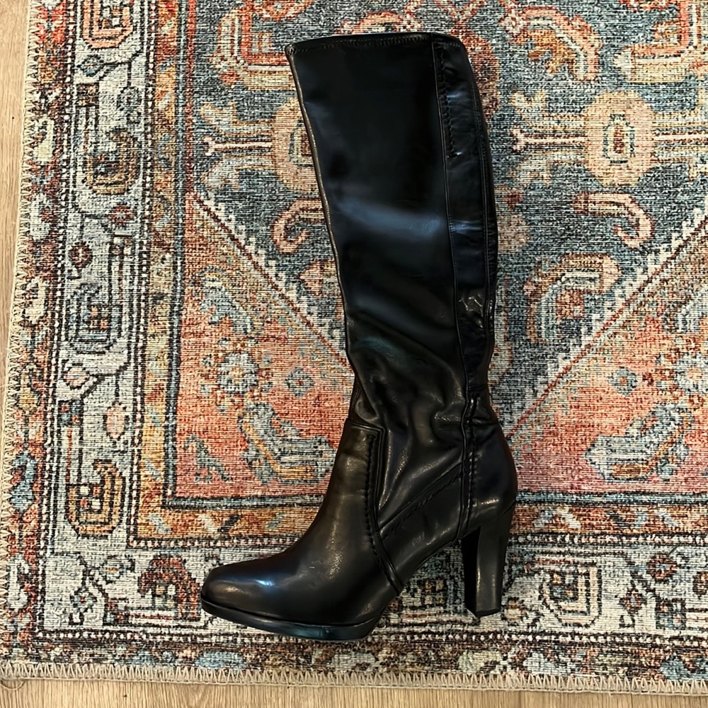 Franco Sarto black boots. Barley ever worn.